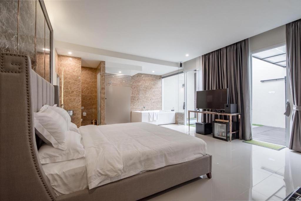 The Valen Resort 3*